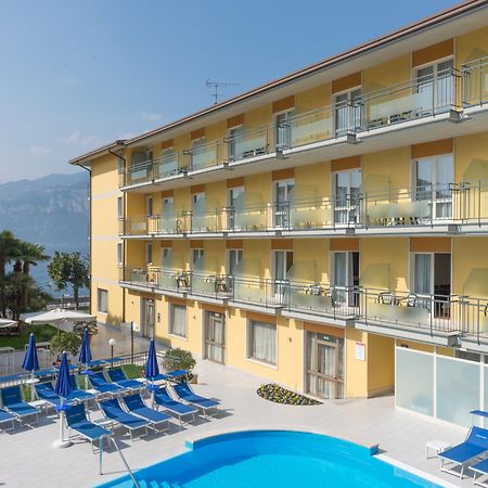 Hotel Drago Brenzone sul Garda Exterior photo